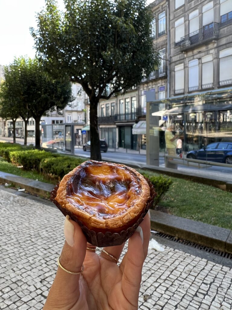 Pastéis de Nata (Portuguese custard tarts)