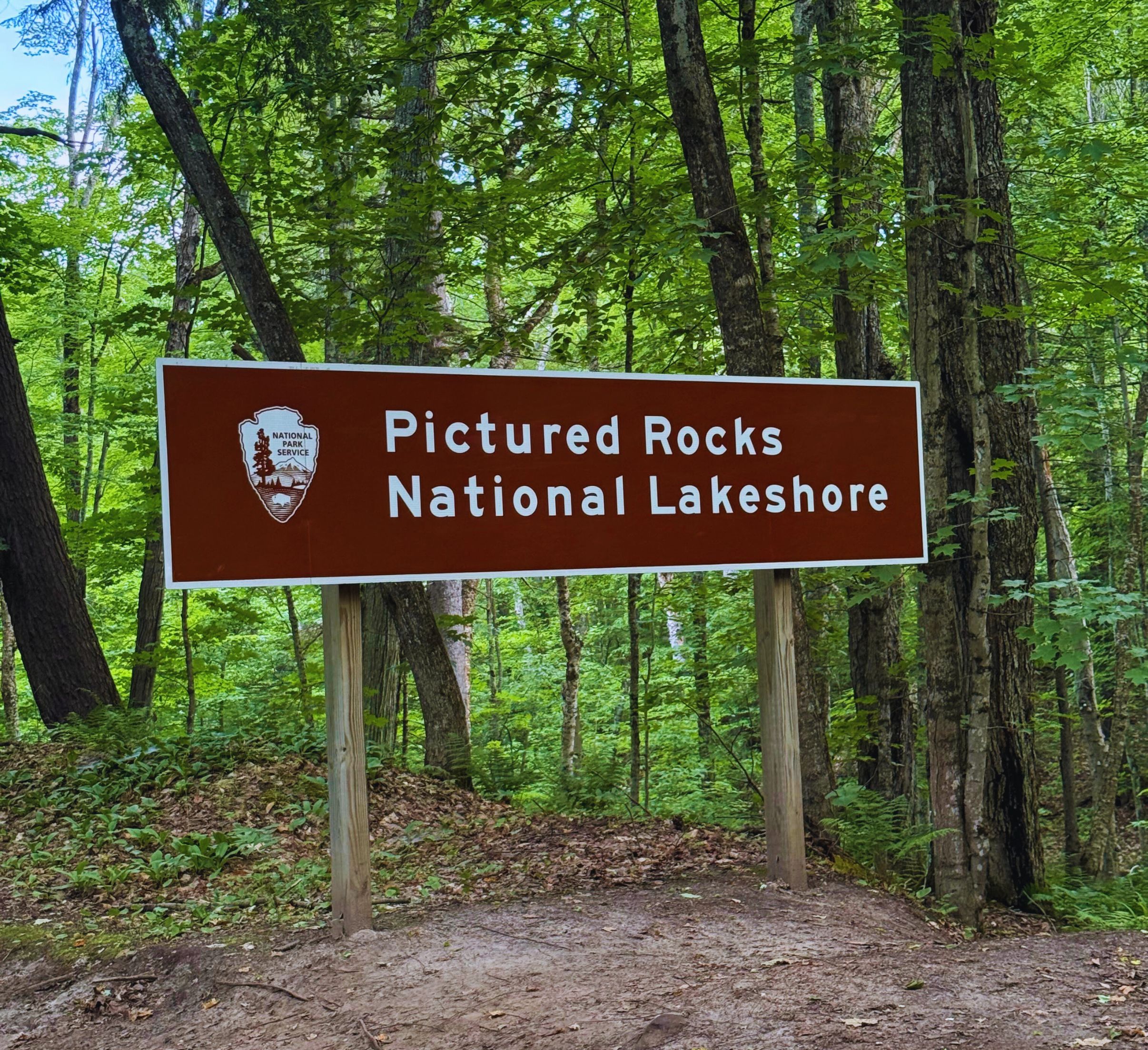 Scenic view of colorful sandstone cliffs along Lake Superior at Pictured Rocks National Lakeshore.